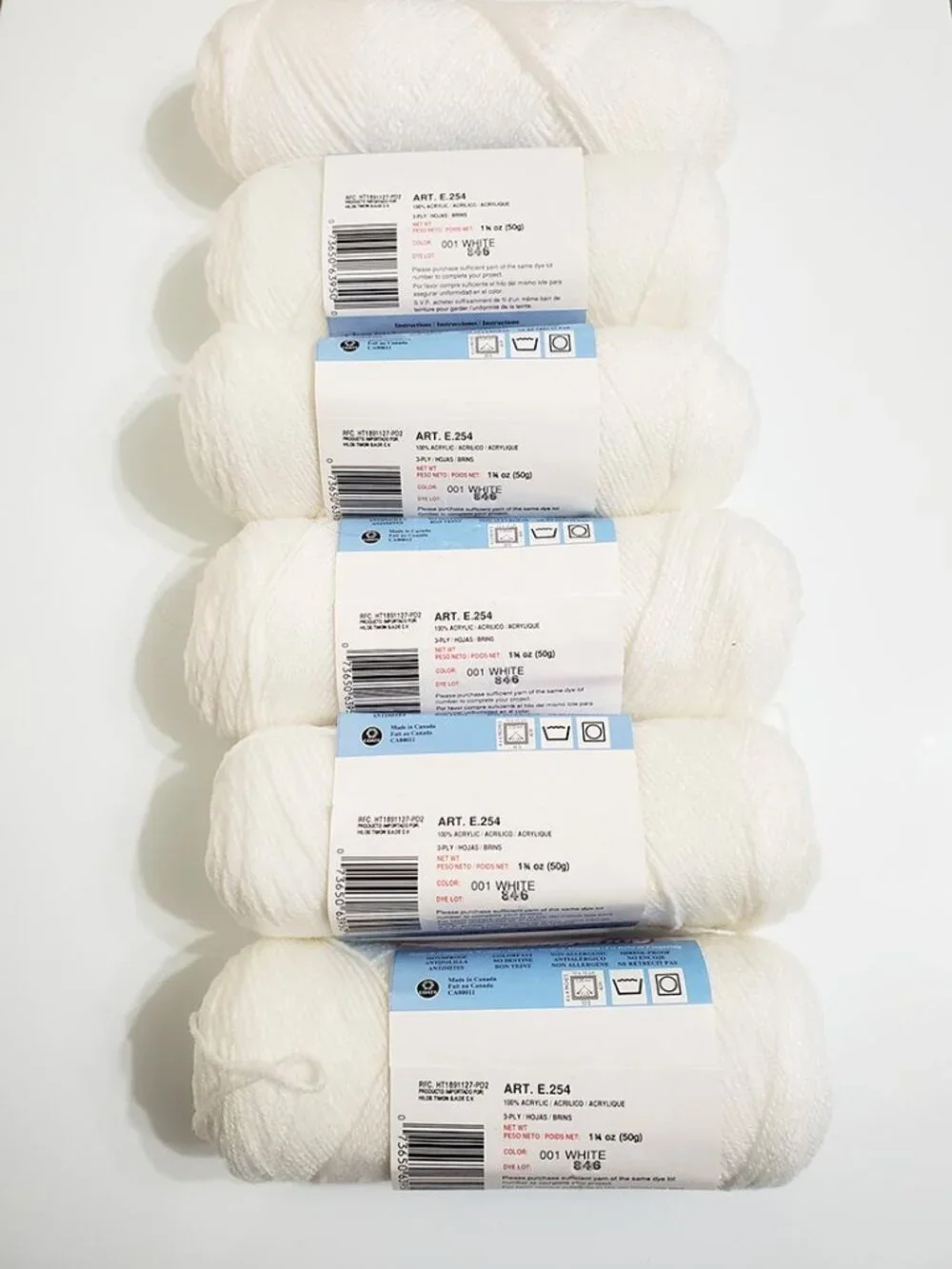 Red Heart Baby Fingering Yarn Lot Of 6 Skeins White 001 Acrylic 50g 1 3/4oz